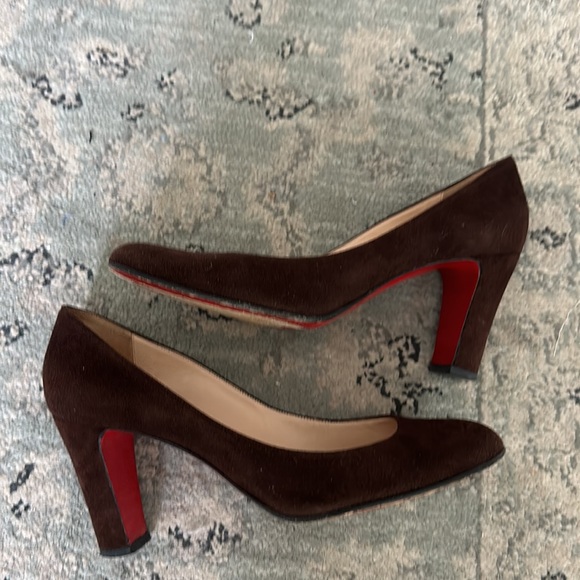 Christian Louboutin Collection - Picture 7 of 12